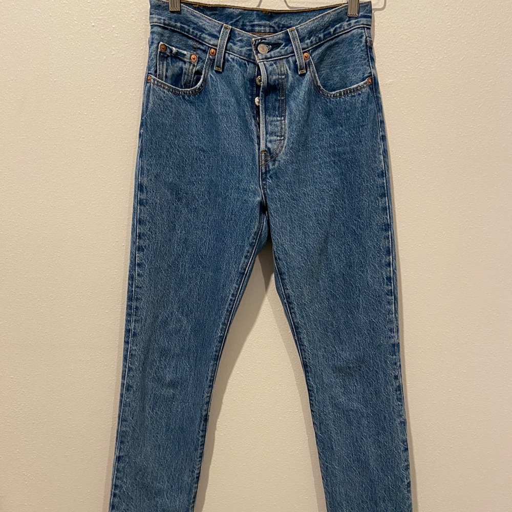 Levi’s 501 straight leg jeans